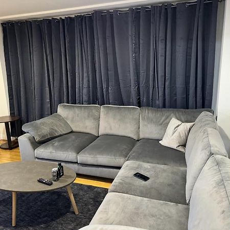 דאגנהאם Luxury Apartments מראה חיצוני תמונה