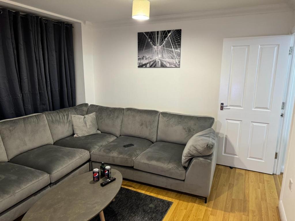 דאגנהאם Luxury Apartments מראה חיצוני תמונה